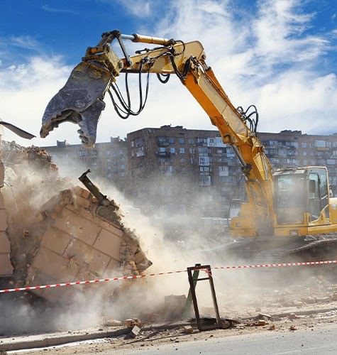 Услуги демонтажа в Сургуте